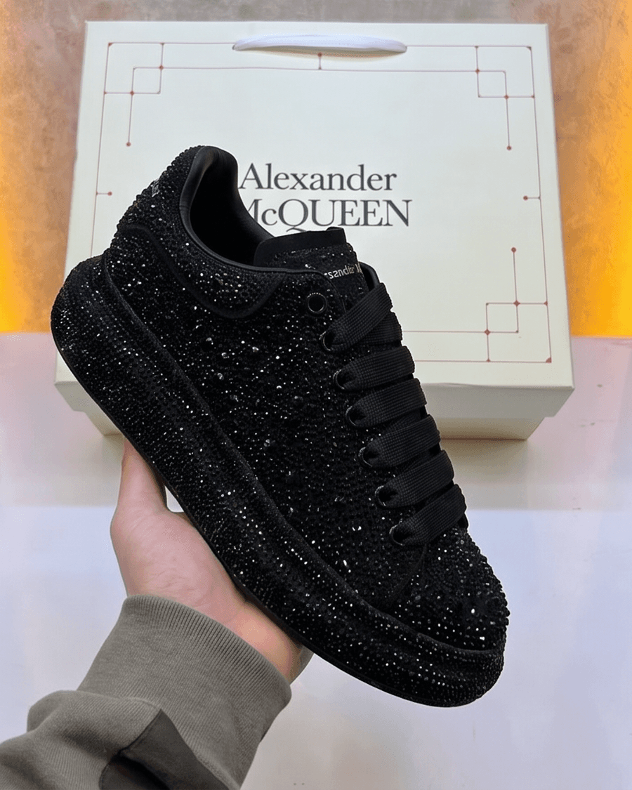 McQueen Diamond | Negro